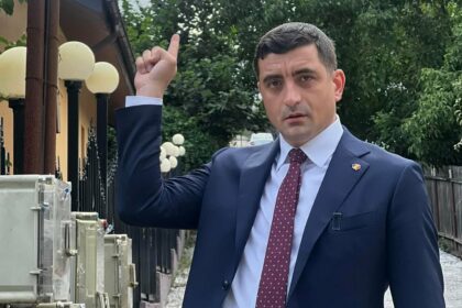 Foști oficiali SUA cer retragerea vizei lui George Simion