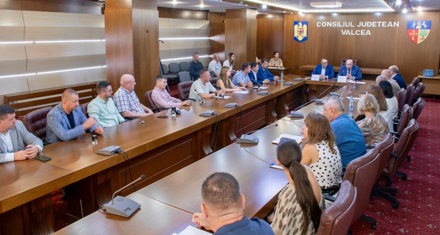 Vâlcea atrage peste 32 de milioane de euro - Jurnalul Olteniei – Știri din Craiova și Oltenia Vâlcea atrage peste 32 de milioane de euro