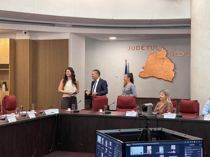 Elevele de 10 din Dolj, premiate de Consiliul Județean