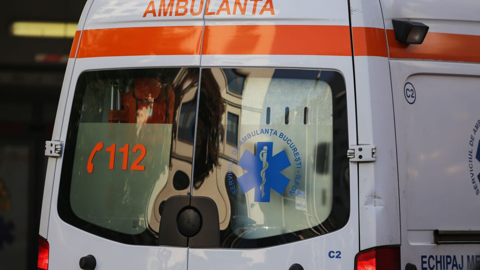 Ambulanță atacată în Cluj după zvonuri false online