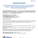 Press release cover with EU flag, Romanian government seal, and Regio logo; title 'Comunicat de presă' and August 2026 date for a project on energy efficiency at a school in Dos–Mihaia Mihăiţa.