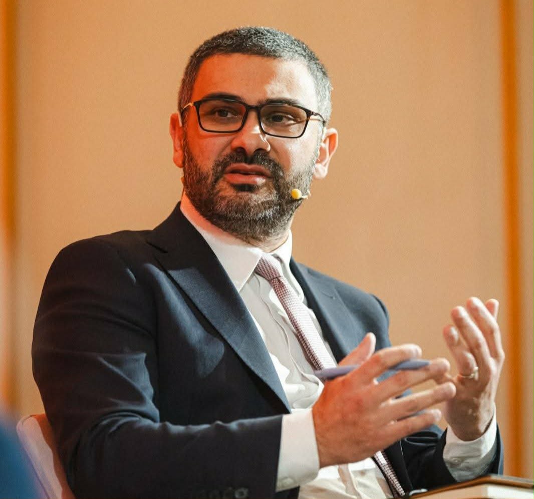 Florin Manole, explicații despre zborul privat la Mykonos. Foto: Facebook