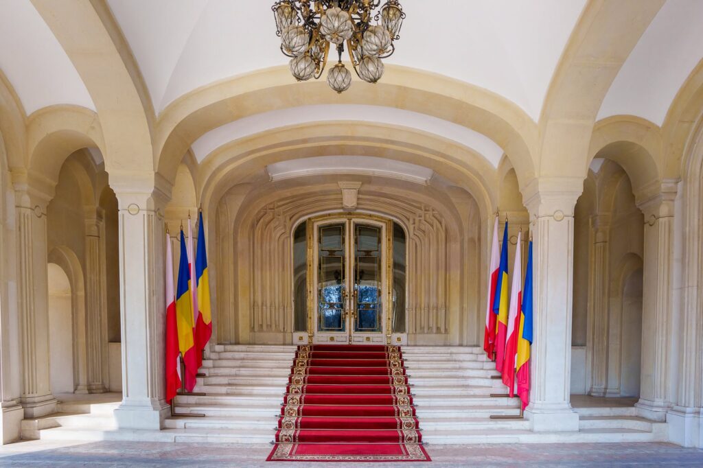 Consultări la Cotroceni: Cine va fi noul premier