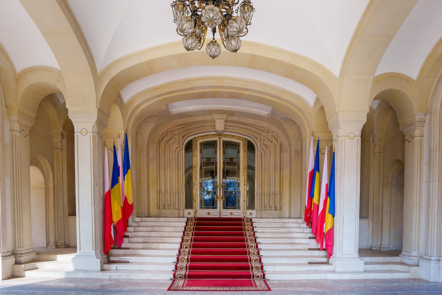 Consultări la Cotroceni: Cine va fi noul premier