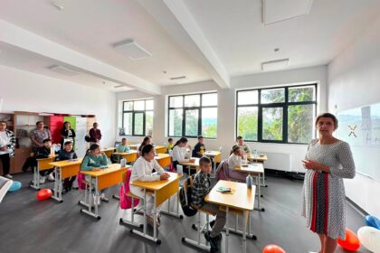 Școală modernizată cu 2 milioane de euro în Mehedinți