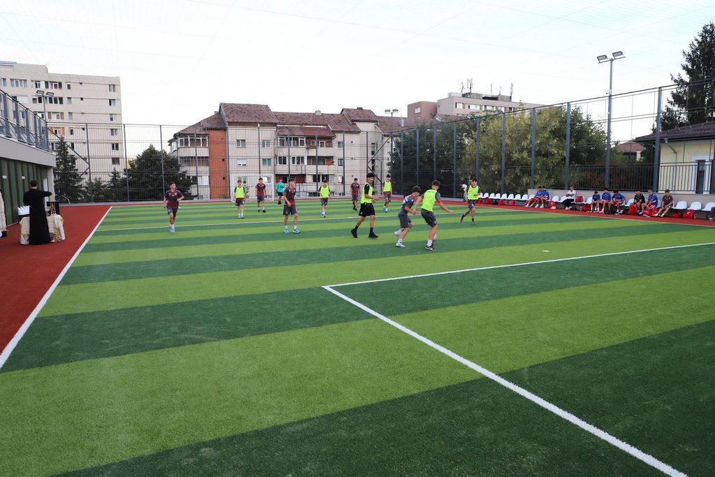Râmnicu Vâlcea are o nouă parcare etajată