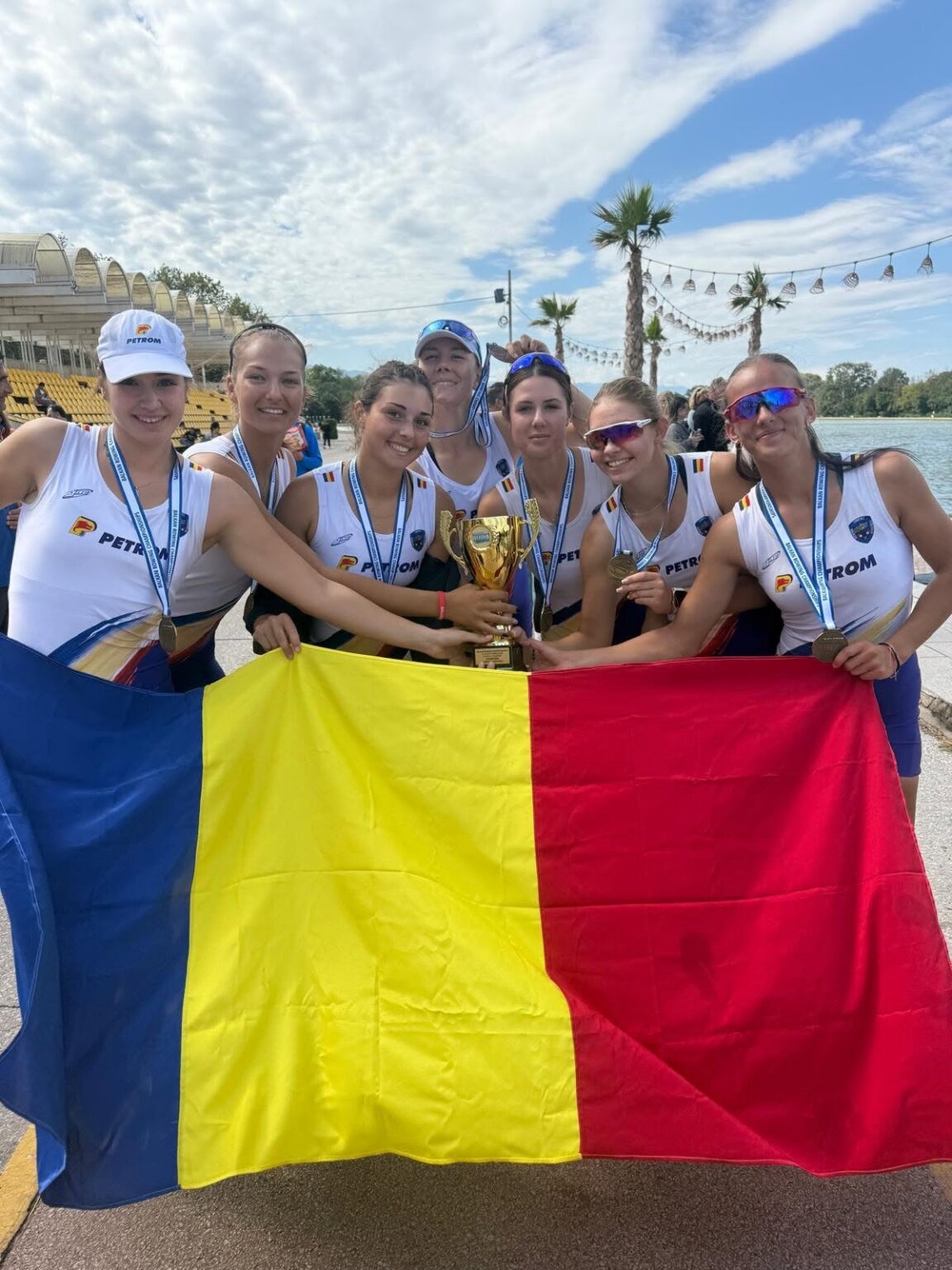 Canotaj: 17 medalii pentru România, la Campionatele Balcanice - Jurnalul Olteniei – Știri din Craiova și Oltenia Canotaj: 17 medalii pentru România, la Campionatele Balcanice