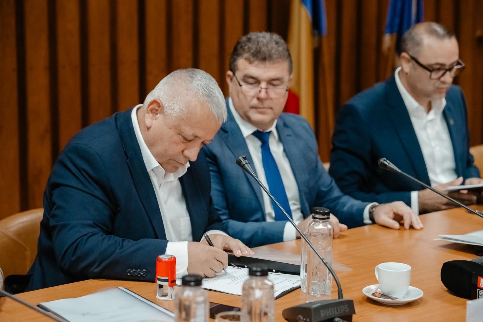18 proiecte de aproape 33 milioane de euro în Mehedinți - Jurnalul Olteniei – Știri din Craiova și Oltenia 18 proiecte de aproape 33 milioane de euro în Mehedinți