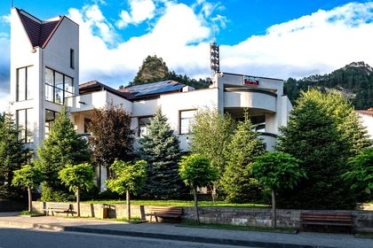 Vâlcea: Îngrijire gratuită la domiciliu pentru seniori