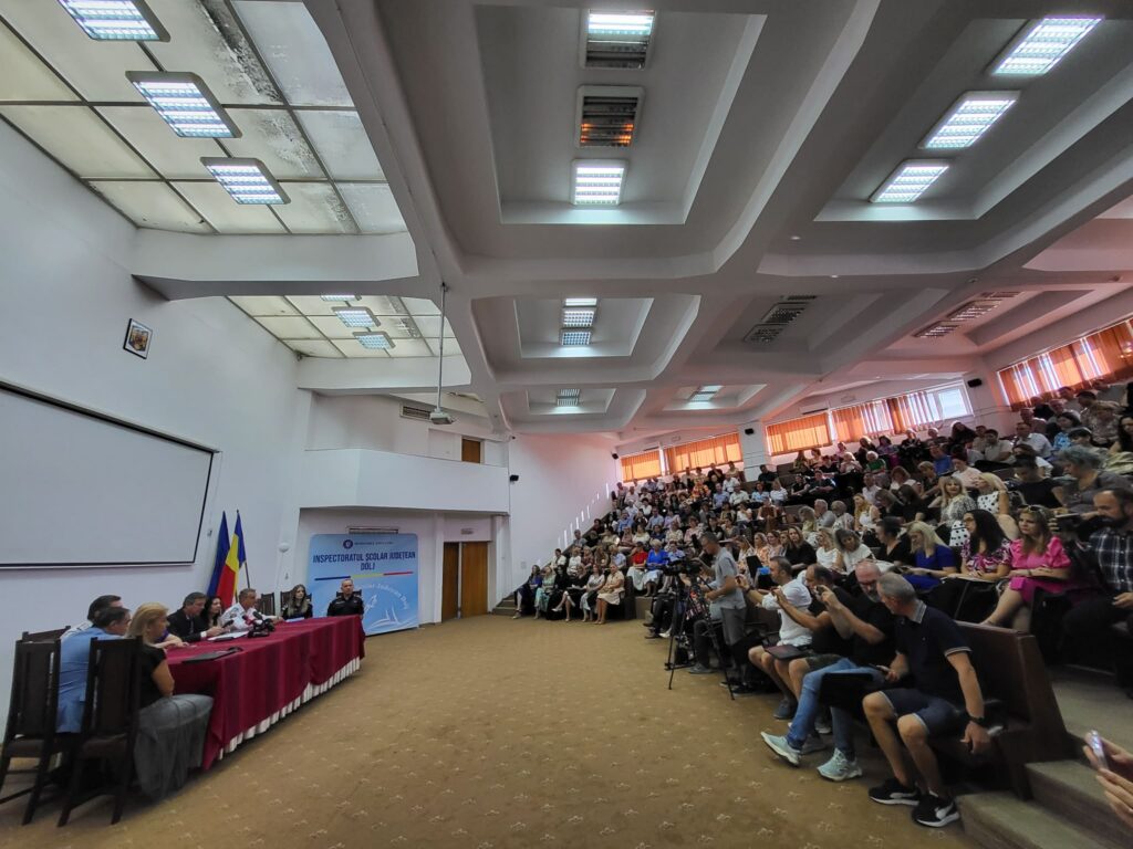 Începe anul școlar 2026-2027 în Dolj: Câți elevi sunt așteptați în bănci