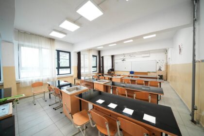Cum își întâmpină școlile și grădinițele din Craiova elevii în noul an școlar. 15 unități de învățământ, modernizate în vară