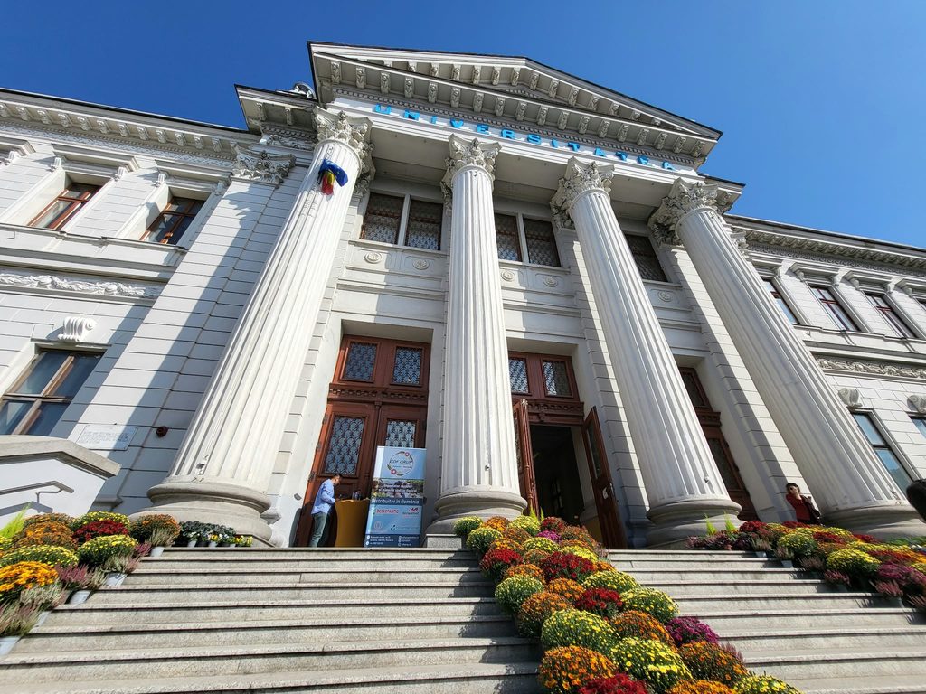 Universitatea din Craiova a început anul universitar 2026–2027
