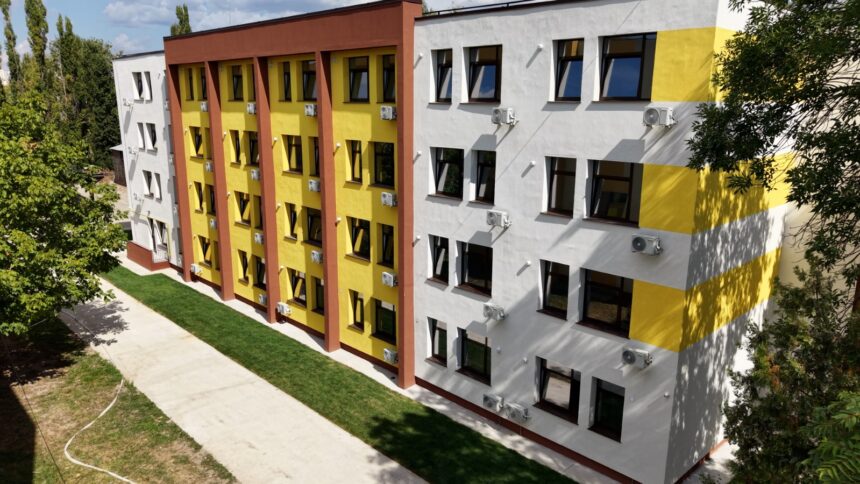 Investiție de 27 de milioane de lei în căminele UCV