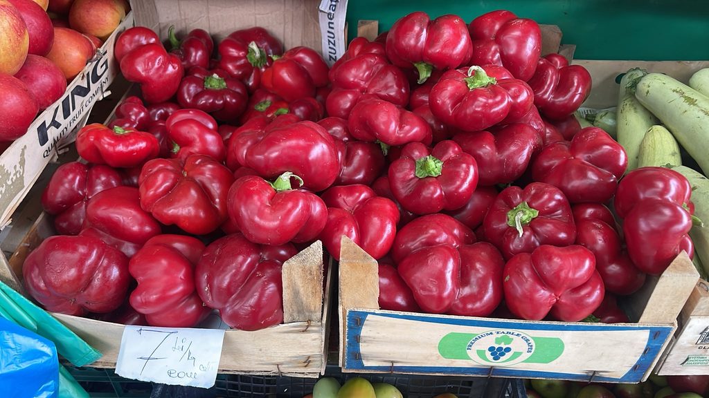 Craiova: Cât costă legumele pentru zacuscă și murături