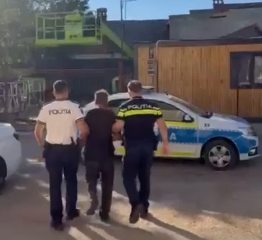 Bărbat din Dolj, reținut de polițiști pentru hărțuire