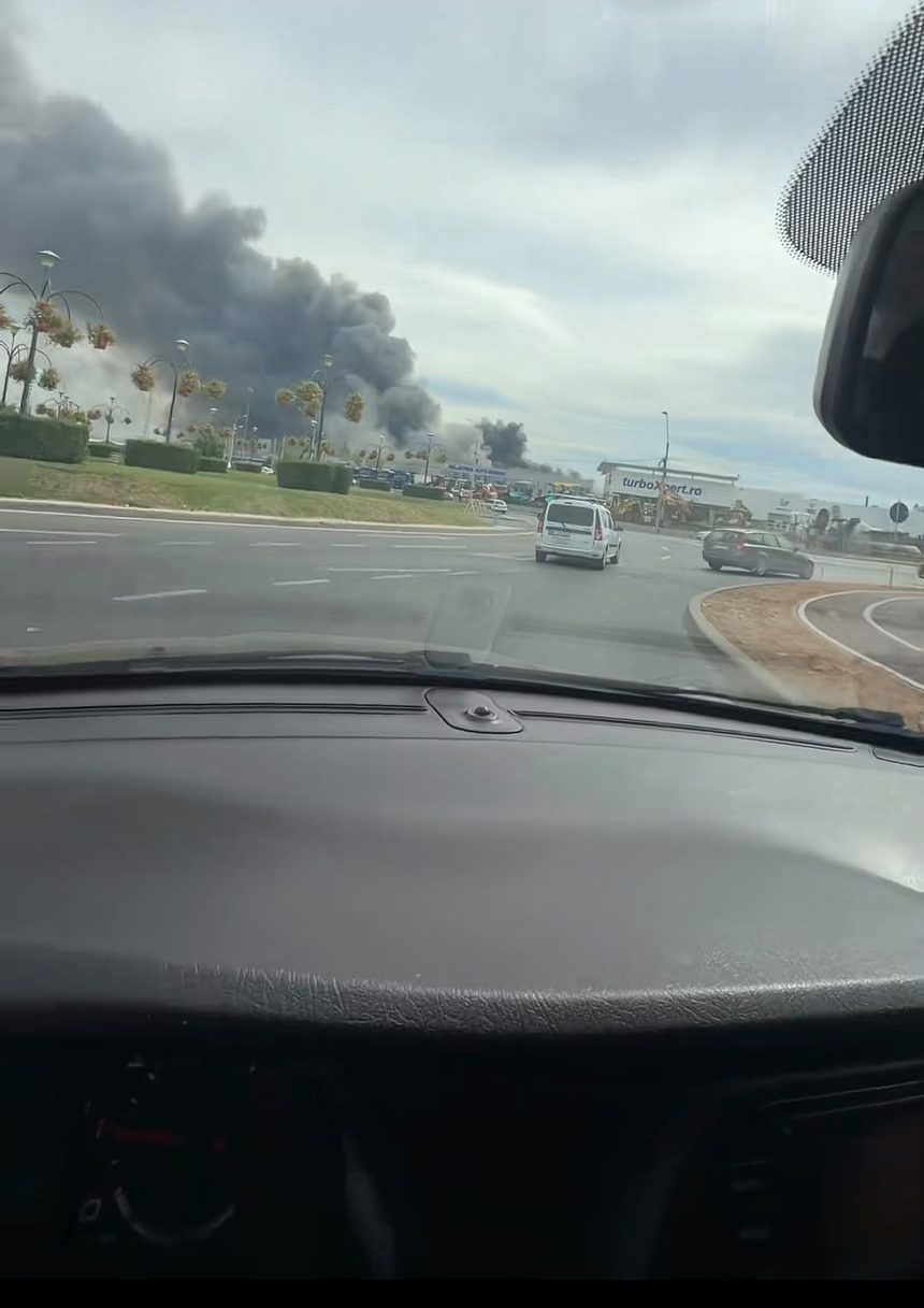 Incendiu la o fabrică din Severin: Mesaj RO-ALERT