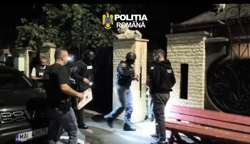Gorj: Doi bărbați reținuți după descinderile poliției