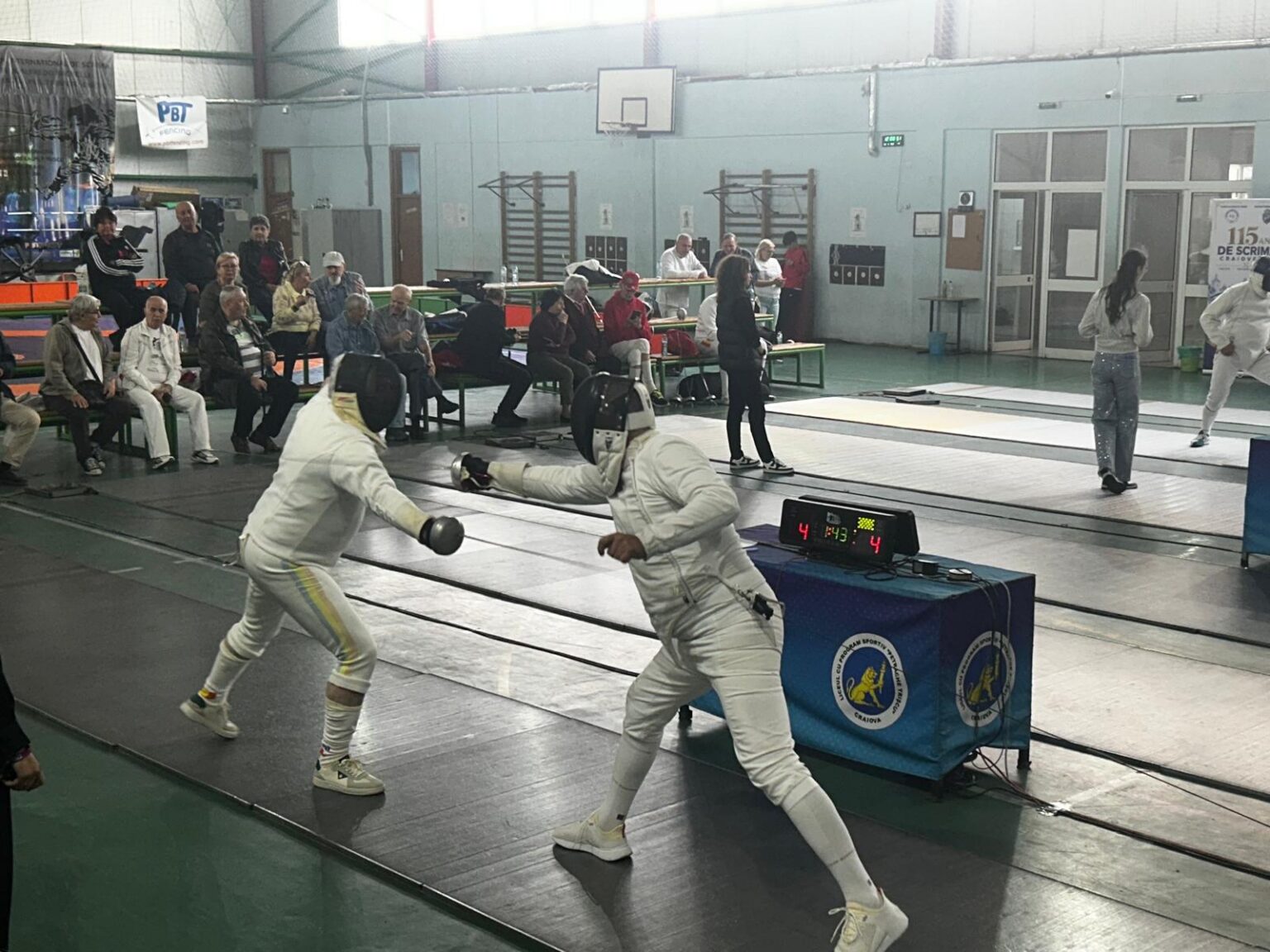 Scrimă la Craiova: 115 ani de tradiție și performanță