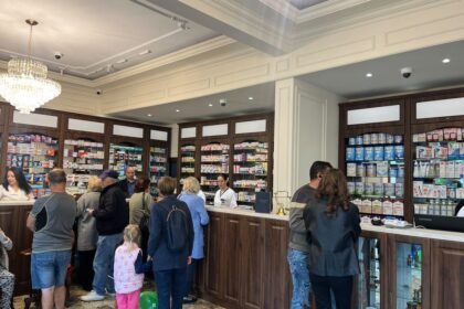 Când sănătatea comunității este pe primul loc: o nouă farmacie Al Shefa în zona Gării Craiova