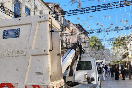 pregătirile pentru Târgul de Crăciun din Craiova a