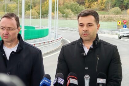 Ministrul Transporturilor, gafă pe șantier: Am vizitat tunelul „Momoa”. Foto: Facebook