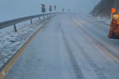DRDP Craiova: Transalpina a fost închisă din cauza ninsorii. Foto: captură video