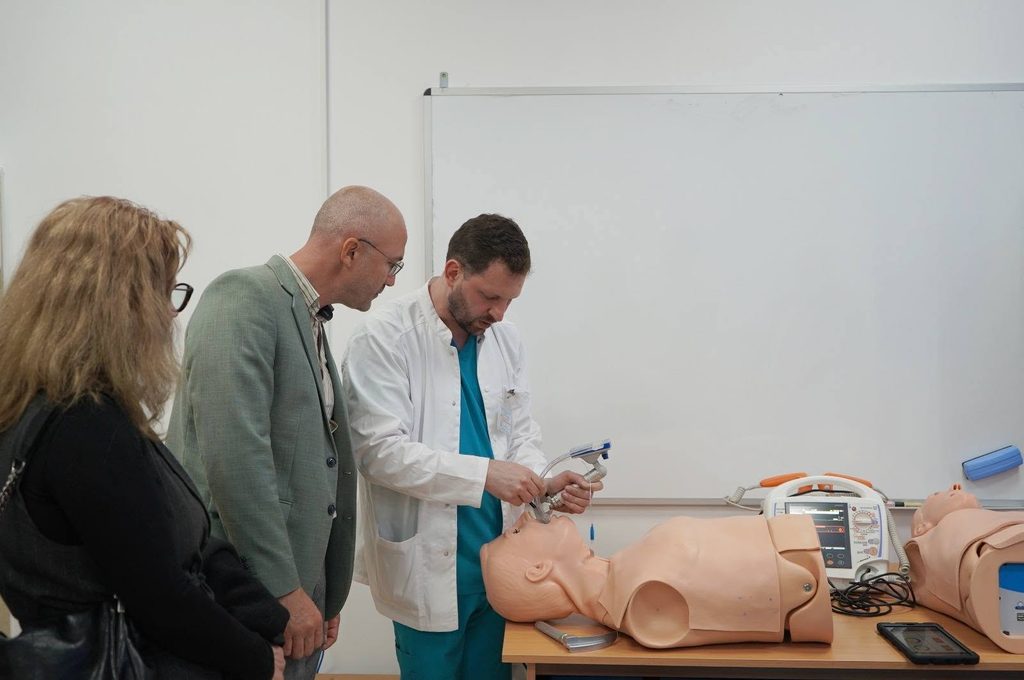 Investiții europene majore la UMF Craiova: ce se modernizează - Jurnalul Olteniei – Știri din Craiova și Oltenia Investiții europene majore la UMF Craiova: ce se modernizează
