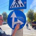 Severin: Mesaj de dragoste pe un indicator rutier