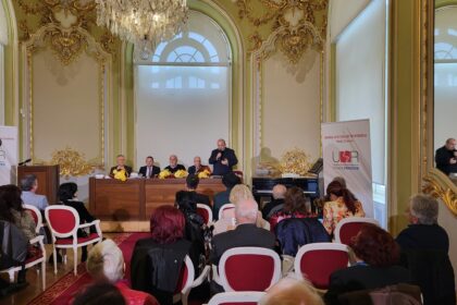 Craiova, în centrul vieții culturale din Oltenia. Scriitorii s-au reunit la o gală specială