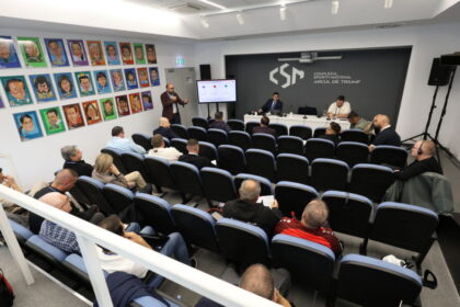 FRF a organizat seminarul național dedicat dialogului și cooperării dintre cluburi, suporteri și autorități