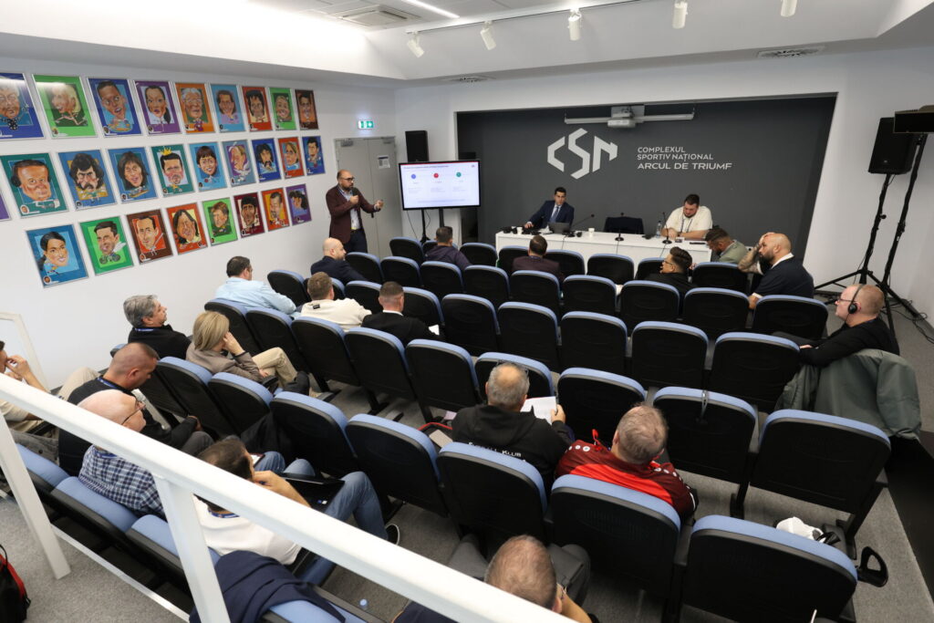 FRF a organizat seminarul național dedicat dialogului și cooperării dintre cluburi suporteri și autorități - Jurnalul Olteniei – Știri din Craiova și Oltenia FRF a organizat seminarul național dedicat dialogului și cooperării dintre cluburi, suporteri și autorități