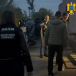 Romanian police investigators in a dim alley, discussing amid debris, with logos of Ministerul Public and Politia Romana in the frame.