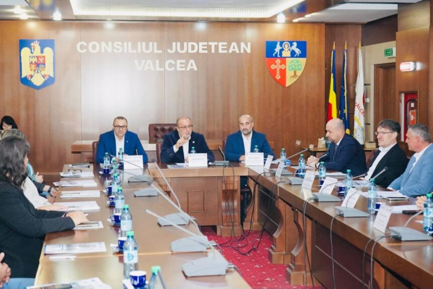 Ședințe de lucru la CJ Vâlcea Investiții de 12 milioane de euro pentru sănătatea vâlcenilor