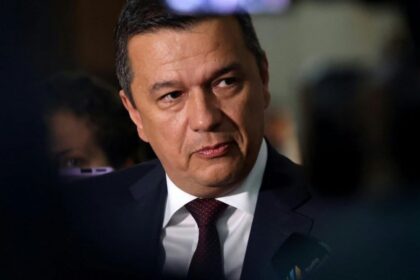 Grindeanu cere angajarea răspunderii Guvernului pe pe două reforme. Foto: Facebook