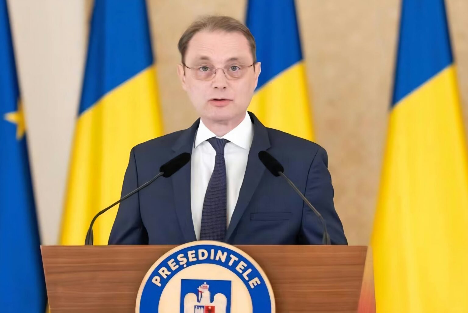 Luca Niculescu începe negocierile pentru noul Guvern