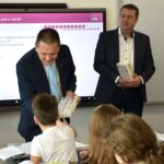 CJ Dolj vrea să extindă campania de lectură pentru copii