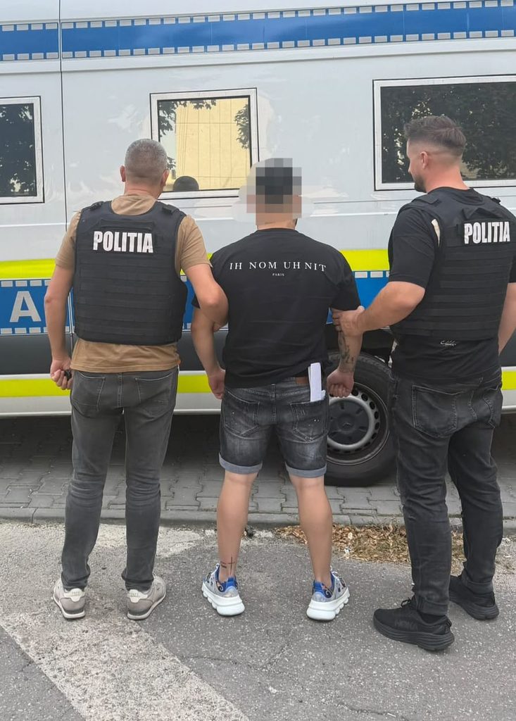 Craiova: Urmărit internațional, prins de polițiști