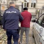 Dolj: Bărbat reținut de polițiști după un apel la 112