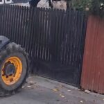 A aruncat gunoiul pe câmp și s-a trezit cu el în curte