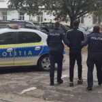 Tânăr din Bechet, arestat după ce a jefuit un bătrân