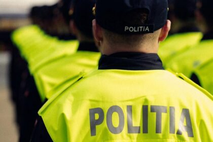 Vâlcea: Un polițist ar fi fost lovit în timpul unei intervenții