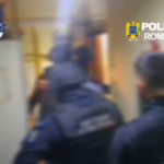 Blurred hallway scene with two Romanian police officers walking ahead; Politia Română and PICOT logos appear in the corners.